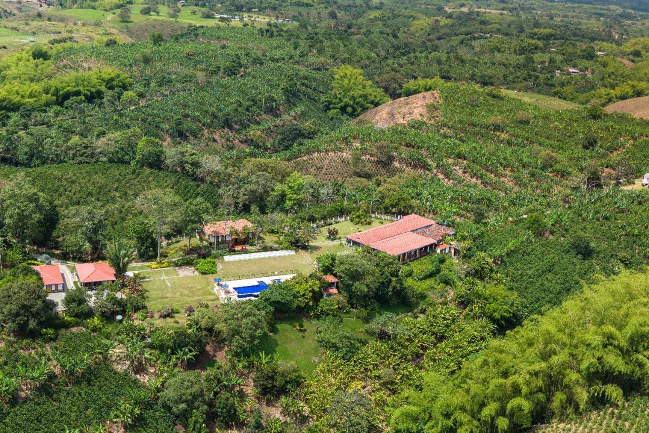 Finca Hotel Los Girasoles Montenegro Eksteriør billede